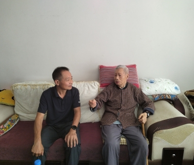 致敬英雄！潘新華一行中秋走訪慰問抗戰(zhàn)英雄張大燕